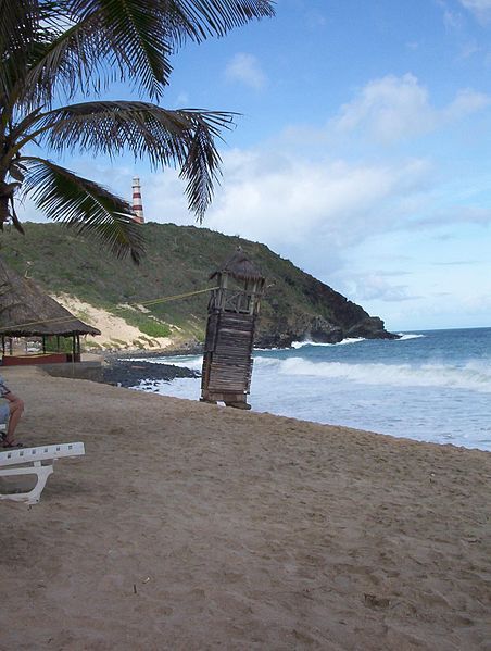 File:Cruz beach.jpg