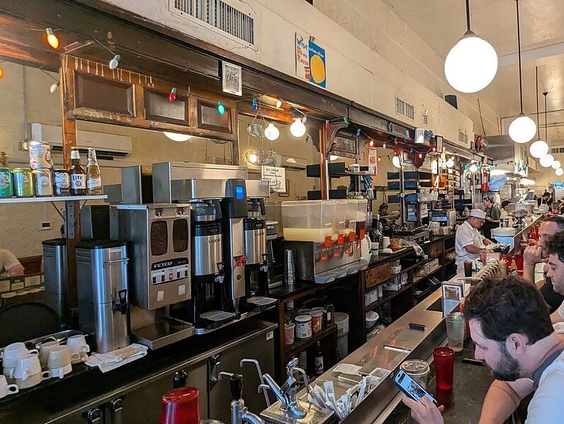 File:S&P Lunch counter.jpg