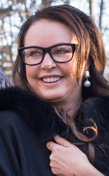 File:Sarah Brightman (cropped).jpg