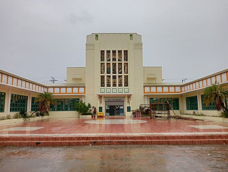 File:Tanauan Museum, Batangas.jpg