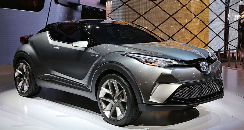 File:Toyota C-HR Concept.jpg