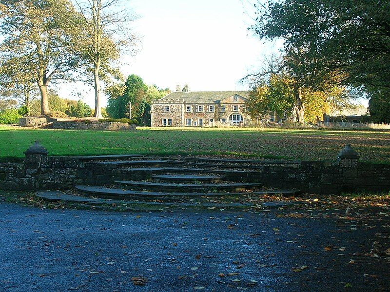 File:Eglinton stables view.JPG