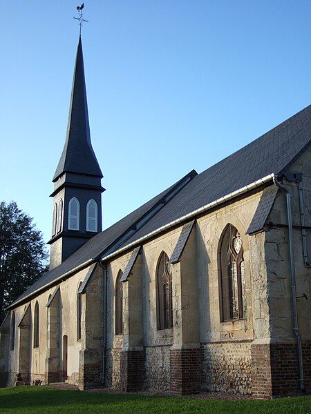 File:Eglise de Saint-Julien-de-Mailloc.jpg