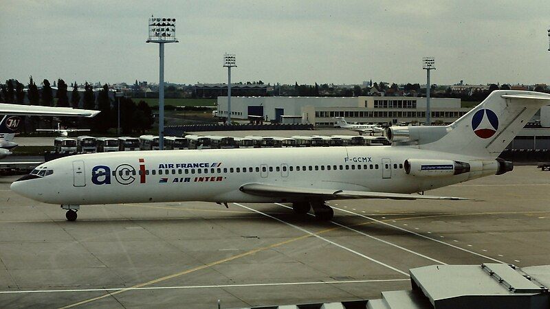 File:F-GCMX-Boeing727-1981.jpg