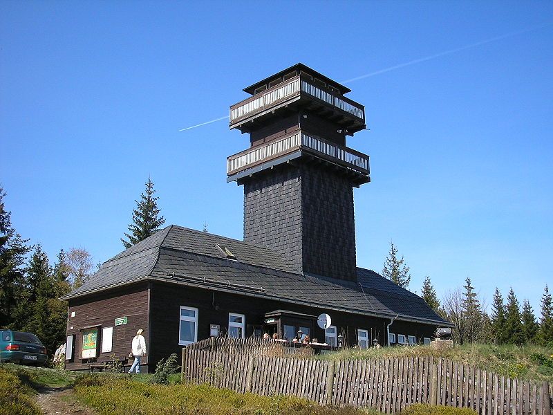 File:Leipziger Turm Schmiedefeld.JPG