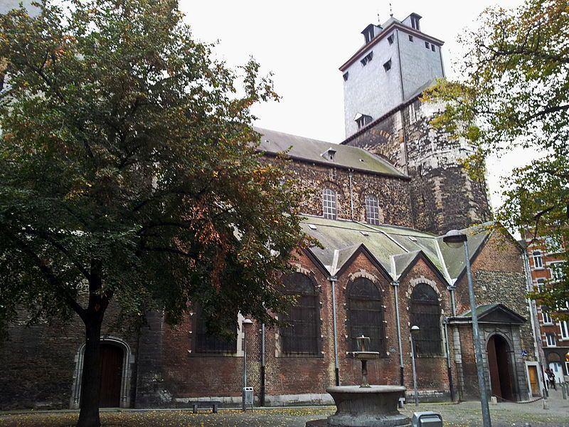 File:Liège, Collégiale St-Denis06.jpg