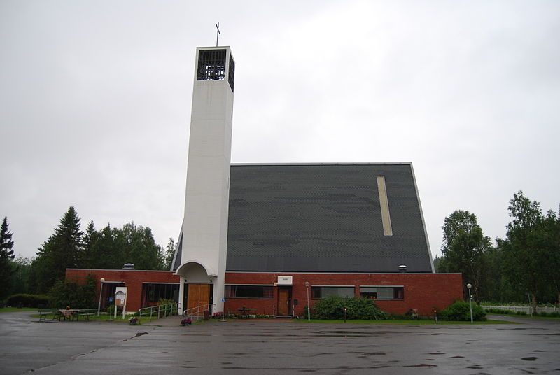 File:Målselv kirke (1).jpg