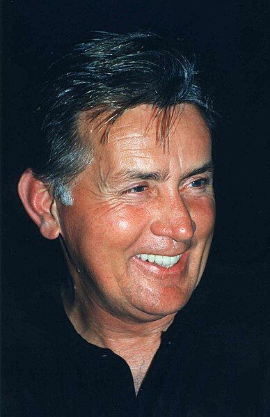 File:Martin Sheen 1995.jpg