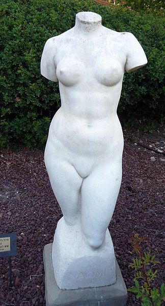 File:Naomi statue.jpg