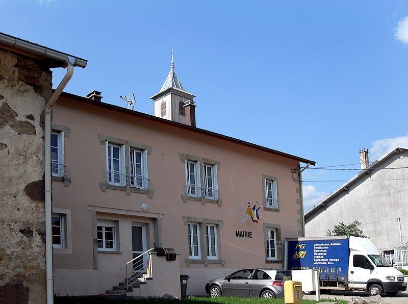 File:Nonzeville, Mairie.jpg