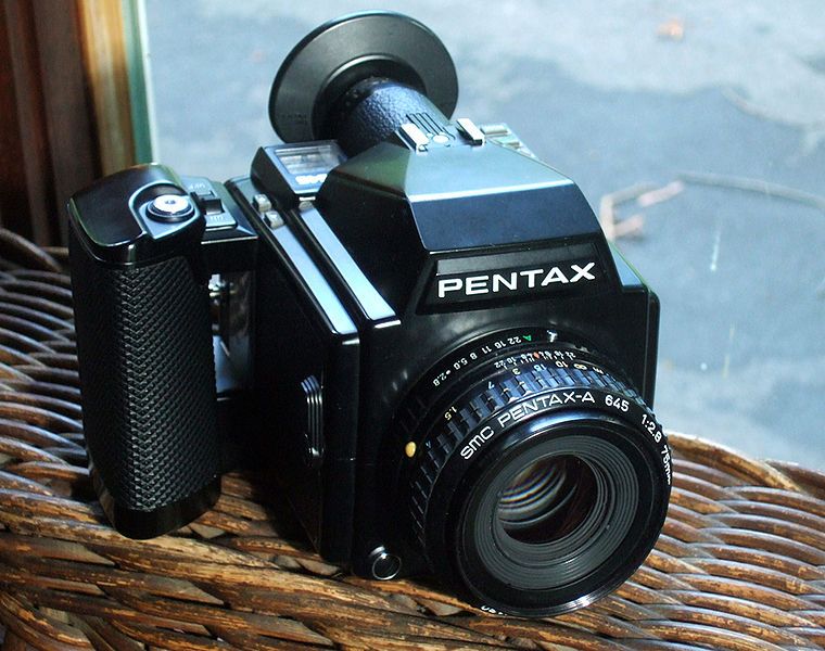 File:Pentax645.jpg