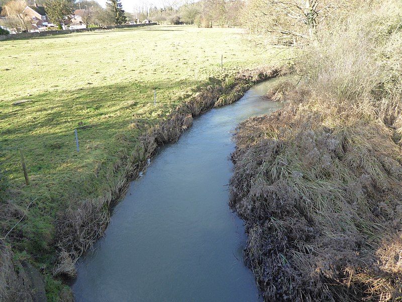 File:River Ise, Geddington.jpg