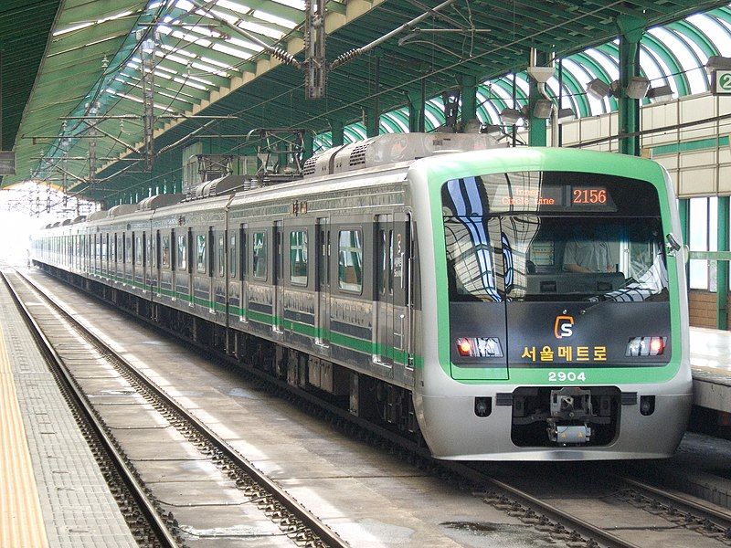 File:Seoul-Metro-2004-20070722.jpg