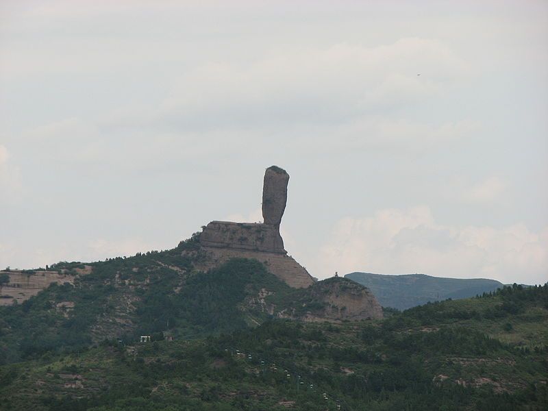 File:Sledgehammerpeak.JPG