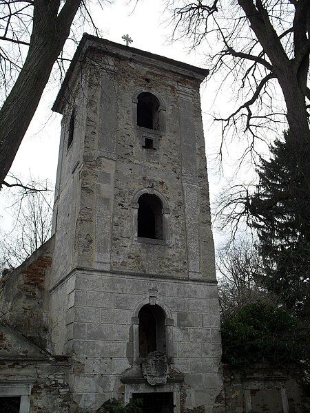 File:Stockern-alte Kirche-02.jpg