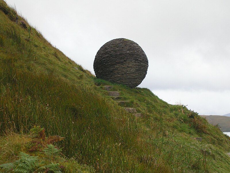 File:The Sphere, Knockan.JPG