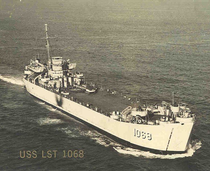 File:USS LST 1068.jpg