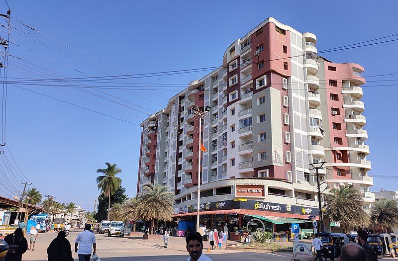 File:Ullal highrise buildings.jpg