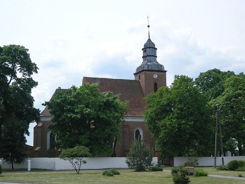 File:Waldowo church.jpg