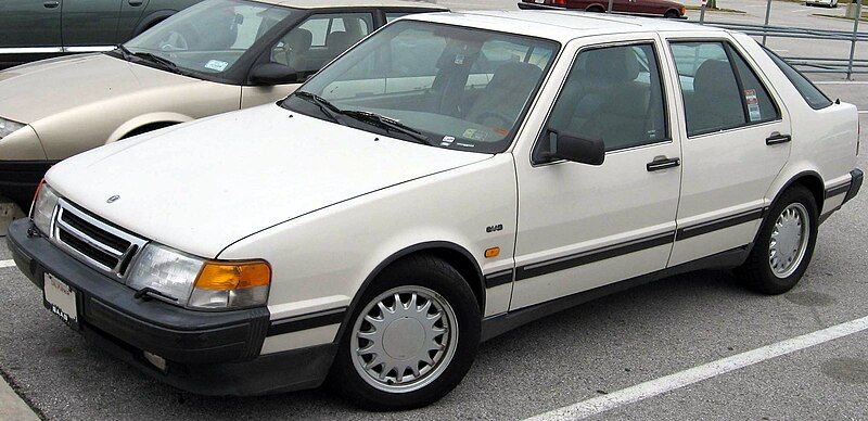 File:2nd-Saab-9000-hatch.jpg