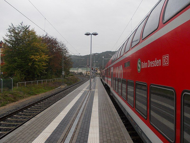 File:Bahnhof-Meißen-Triebischtal-2.JPG