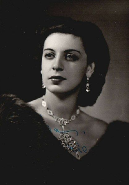 File:Elisabetta Barbato.jpg