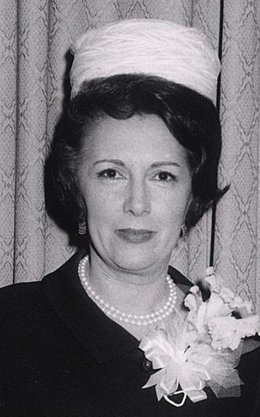 File:Estelle Ramey, 1966.jpg