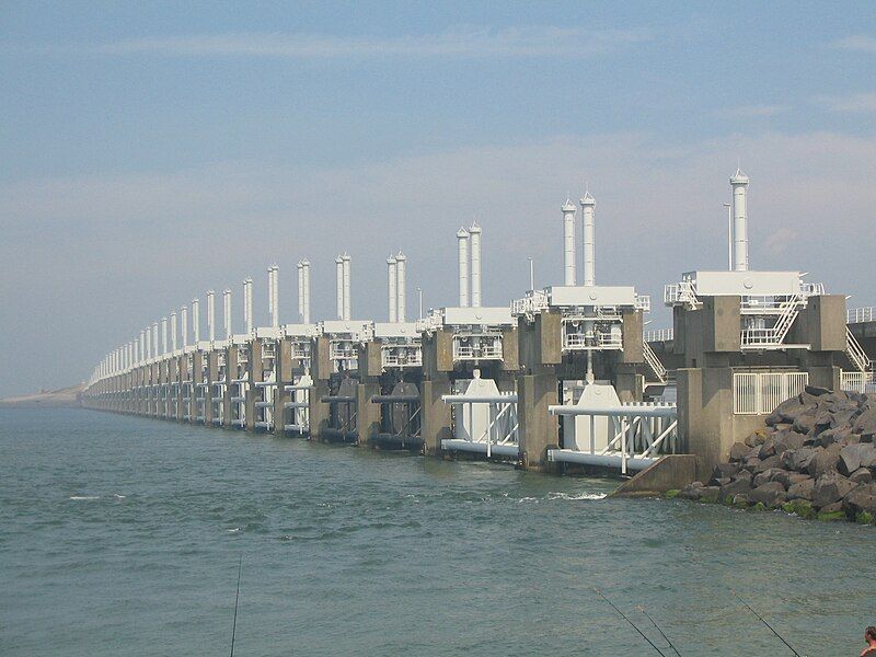 File:Oosterscheldekering-pohled.jpg