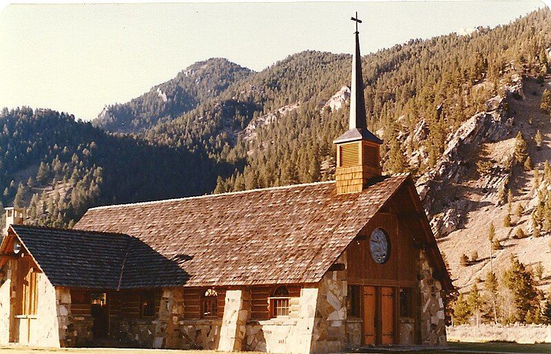 File:Soldiers Chapel Montana.jpg