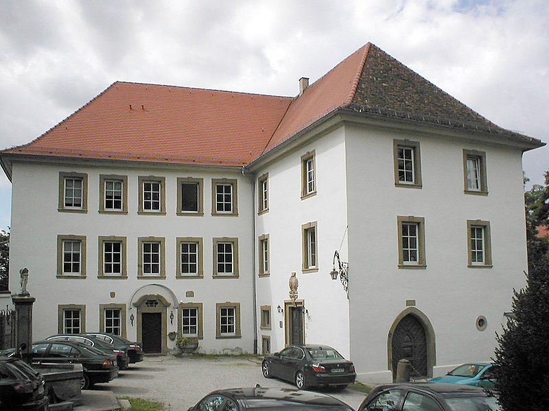 File:Talheim-unteres-schloss2.JPG