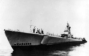 Hake (SS-256), c. 1945.