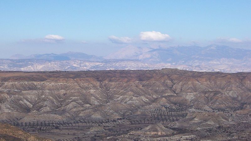 File:Altiplano de Granada.jpg