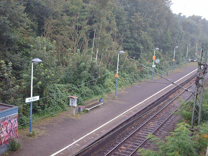 File:Bahnhof Marl Mitte.jpg