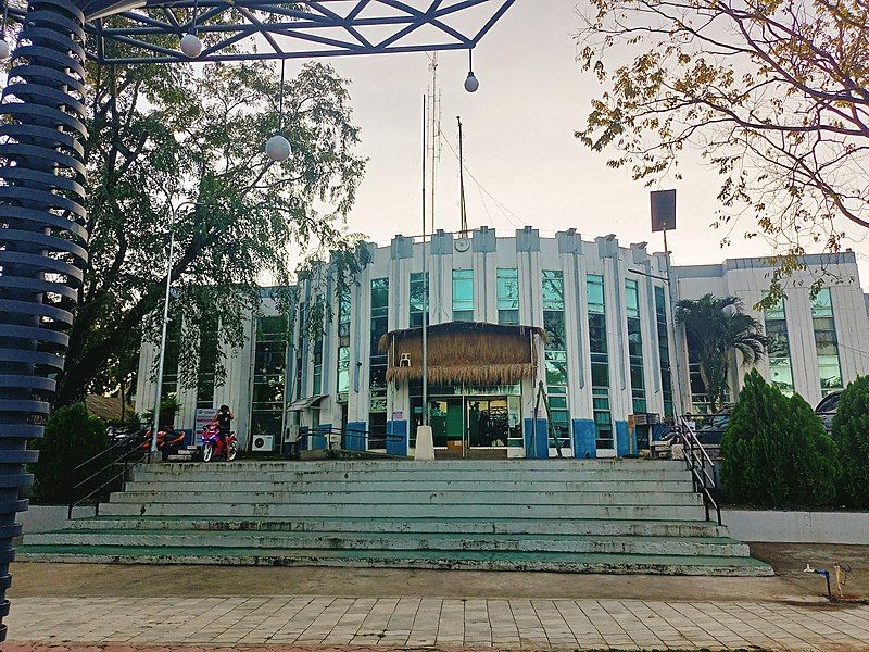 File:EscalanteCityHall.jpg