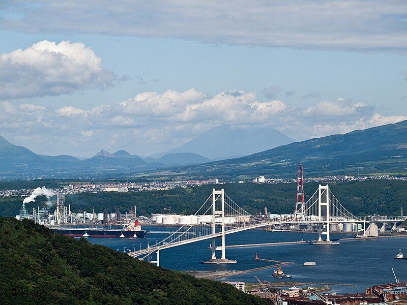 File:Hakucho Bridge 9086497.jpg