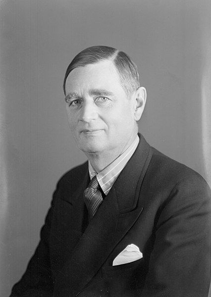 File:Henrik-Ramsay-1941.jpg