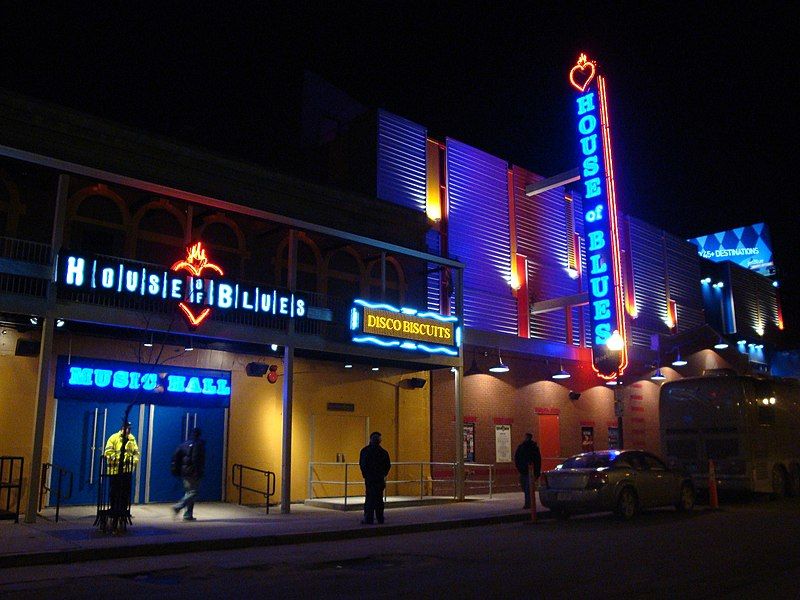 File:HouseOfBluesBostonMA.jpg