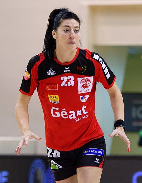 File:Maja Son 20160106.jpg