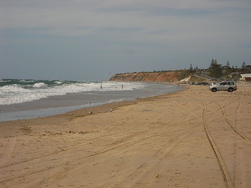 File:Moana-Beach-0851.jpg