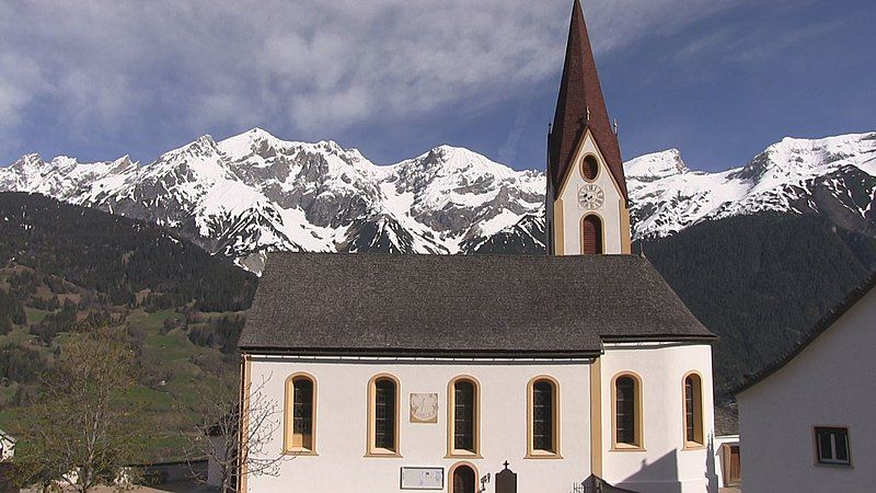 File:Pfarrkirche Tobadill.jpg