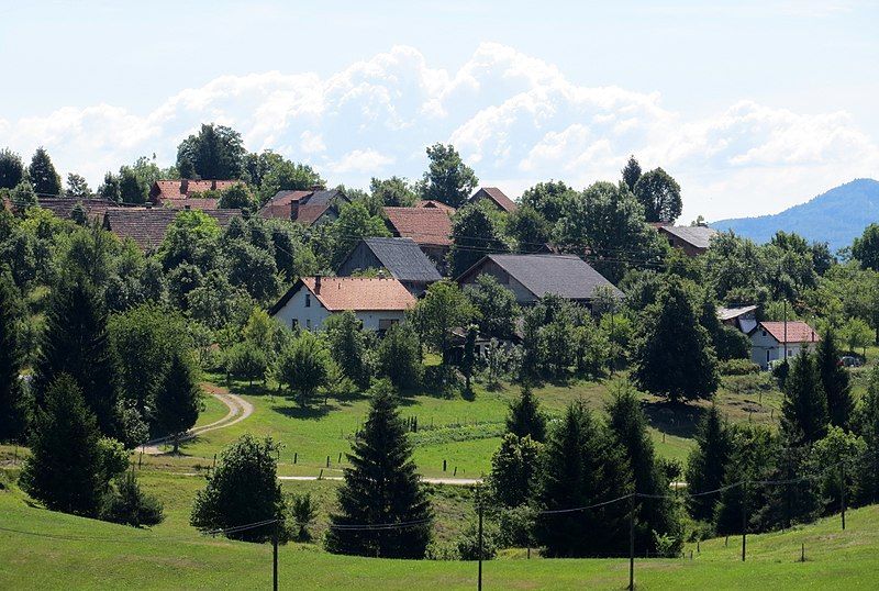 File:Purkace Slovenia 2.jpg