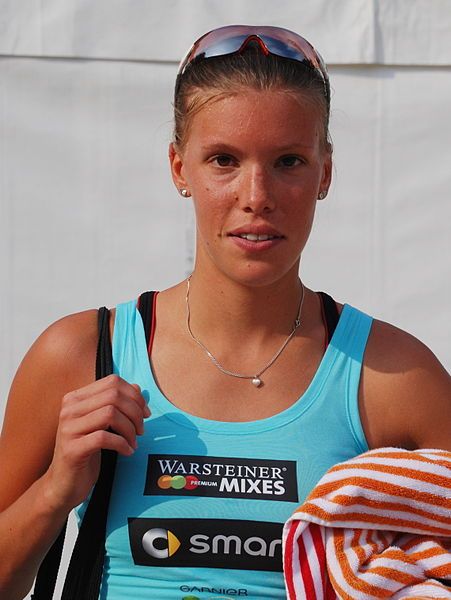 File:Stefanie-Hüttermann.jpg