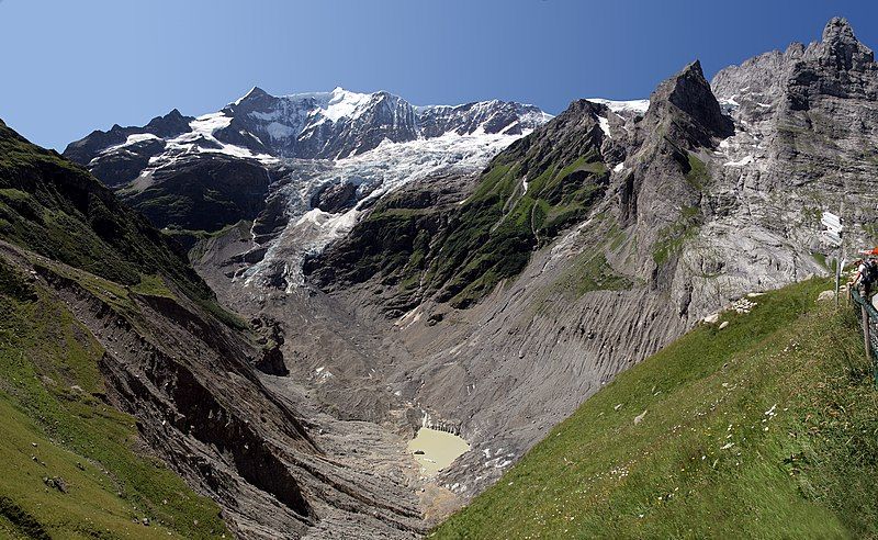 File:UntererGrindelwaldgletscher 01.jpg