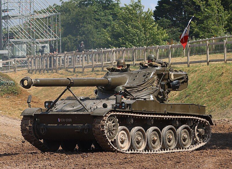 File:Amx-13 tankfest 2023.JPG