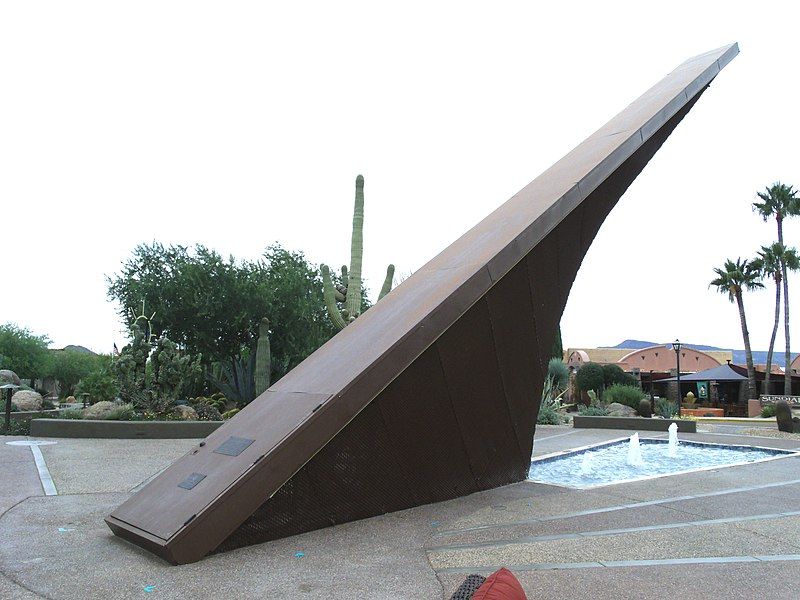 File:Carefree-Carefree Sundial-1959-2.JPG