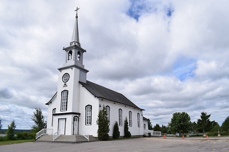 File:Chapelle-Saint-Cyriac - 5.jpg