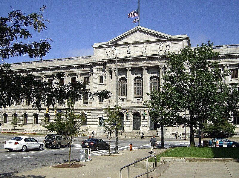 File:Cuyahoga County Courthouse.jpg