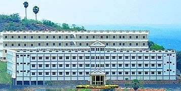 Main Building Block, Campus