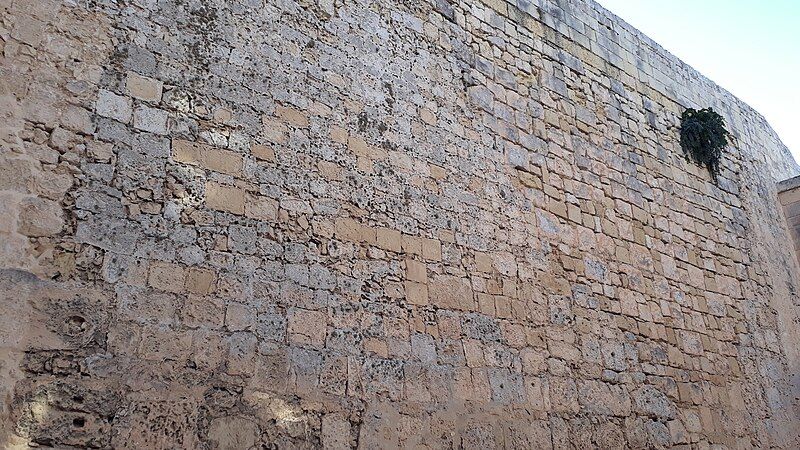 File:Medieval wall Nicpmi-01458-1.jpg