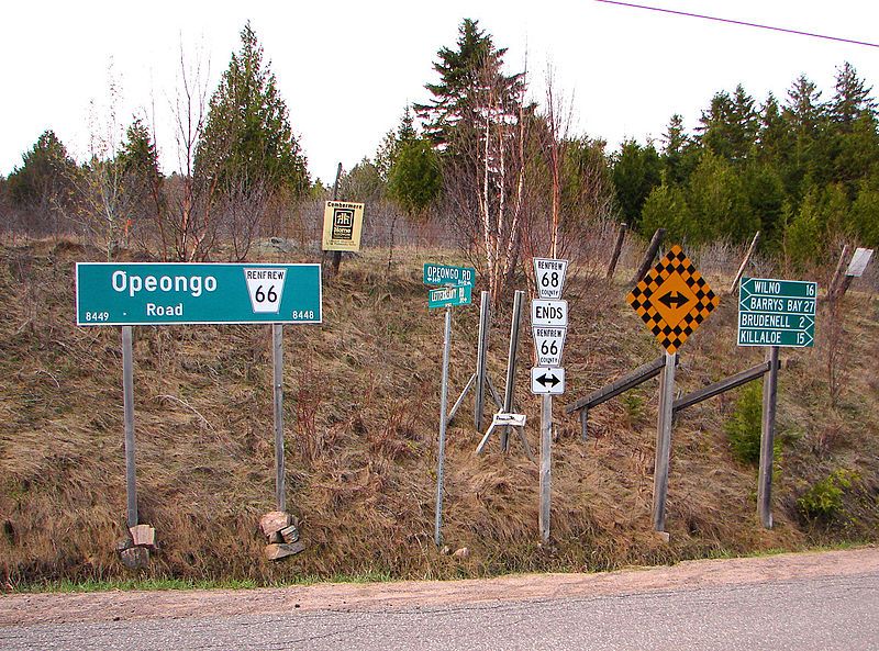 File:Opeongo Road signs.jpg